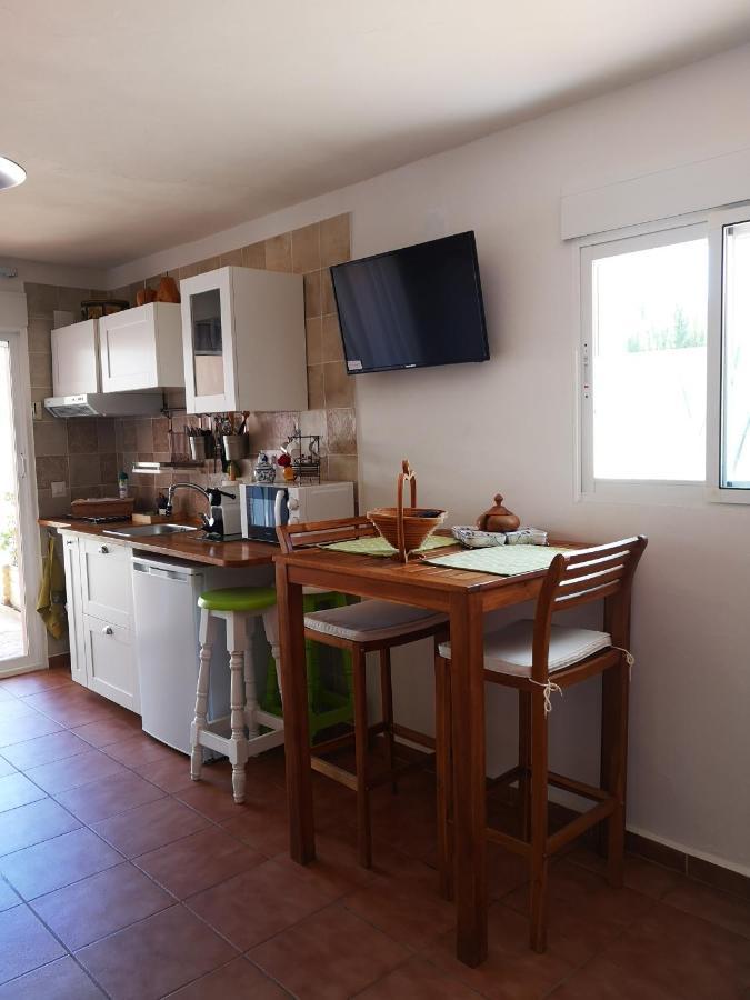 Casa Martinez Studios & Chambre D'Hotes A 3 Kms De Montserrat Valencia Montroy Buitenkant foto