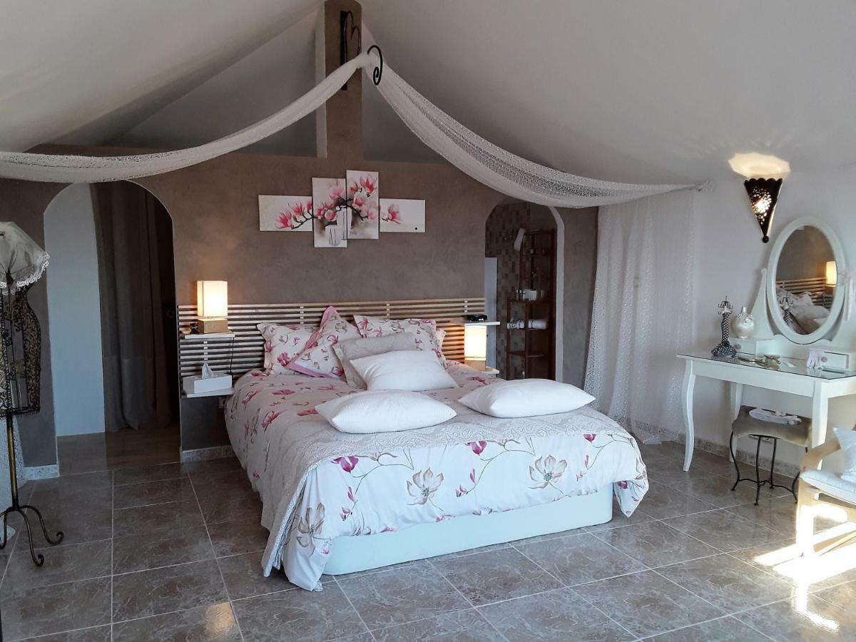 Casa Martinez Studios & Chambre D'Hotes A 3 Kms De Montserrat Valencia Montroy Buitenkant foto