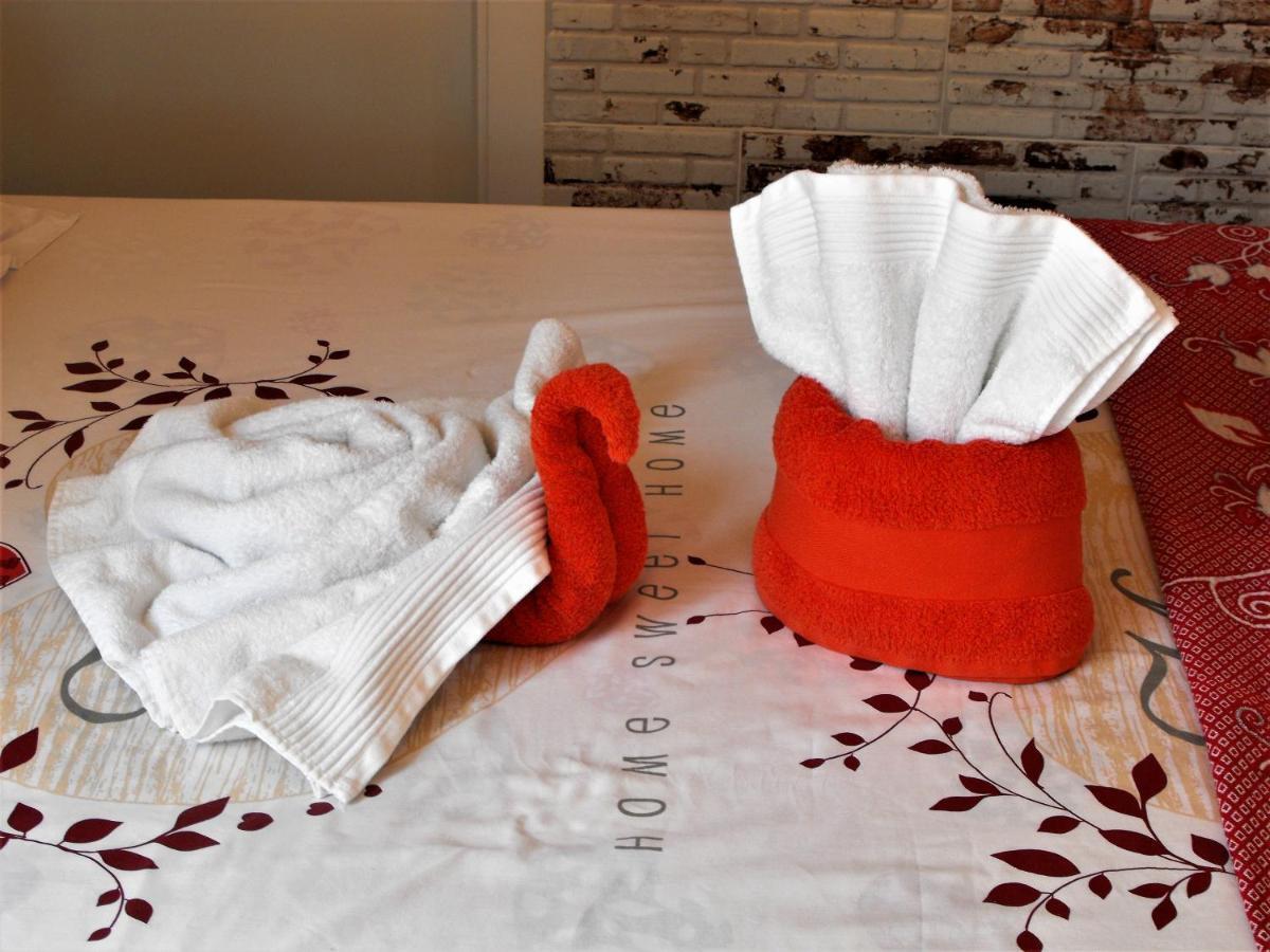 Casa Martinez Studios & Chambre D'Hotes A 3 Kms De Montserrat Valencia Montroy Buitenkant foto